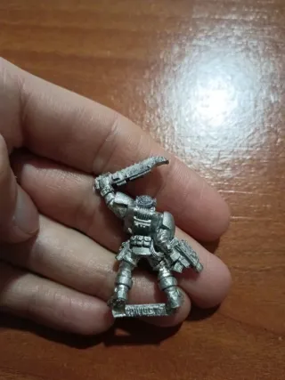 Miniatura Warhammer Plomo (2)