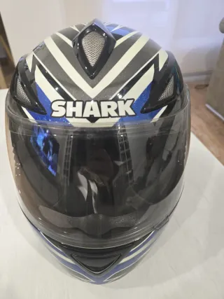 Casco de moto Shark con funda Talla 53 54 XS