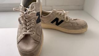 Zapatillas New Balance Beige/Gris