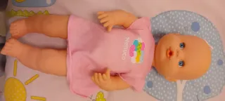 Muñeca Nenuco niña