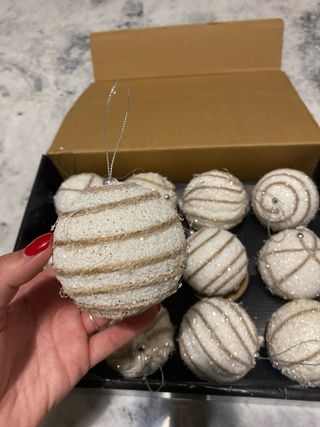 12 Bolas Navidad Beige y Blanco Leroy Merlin