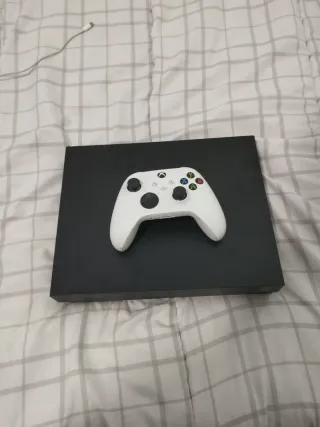 Xbox One X Negra + Mando Oficial