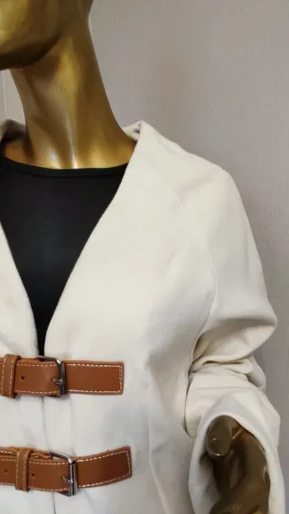 Chaqueta de paño en blanco roto