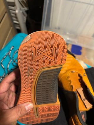 Nike Metcon 9 Hombre Talla 42 Naranja