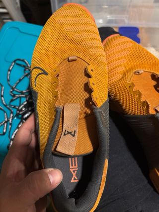 Nike Metcon 9 Hombre Talla 42 Naranja