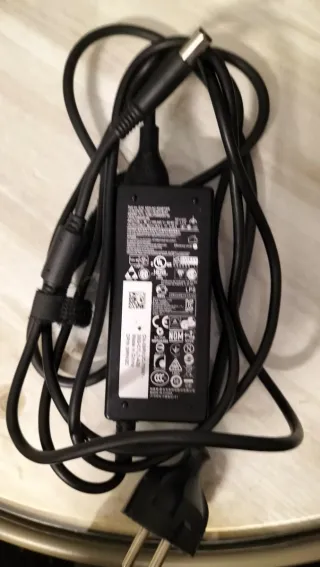 Cargador original Dell 65W AC Adapter HA65NS5-00