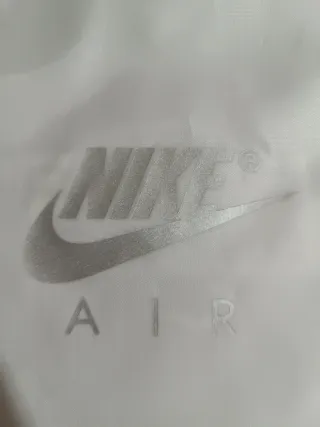 Bolsa Nike Air x Billie Eilish Blanca EXCLUSIVA