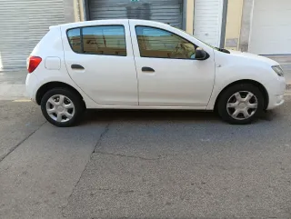 Dacia Sandero 2016