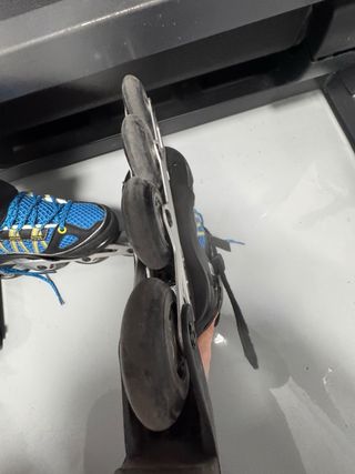 Patines en línea Oxelo talla ajustable.