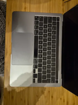 MacBook Pro 13" (2021) Chip M1 - 16GB RAM / 256GB