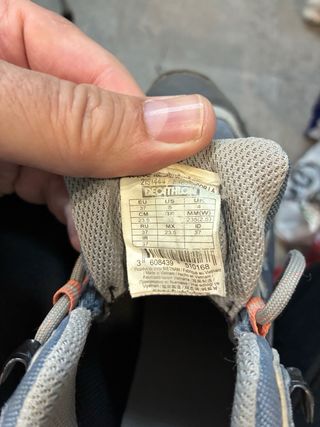 Botas montaña Quechua Waterproof Talla 37