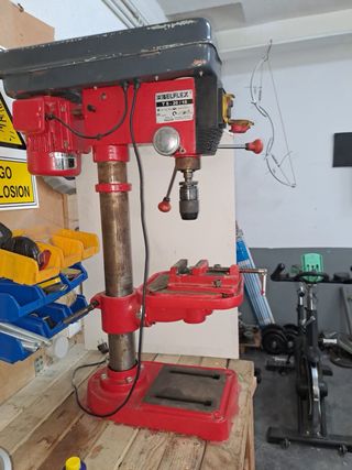 Taladro de banco de pie BELFLEX TS20/16