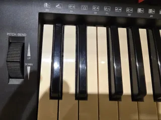 Teclado electrónico Yamaha PSR 500