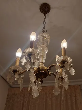 Lámpara de techo de cristal dorada