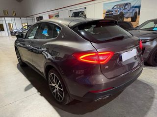 Maserati Levante 275CV Diesel perfecto estado
