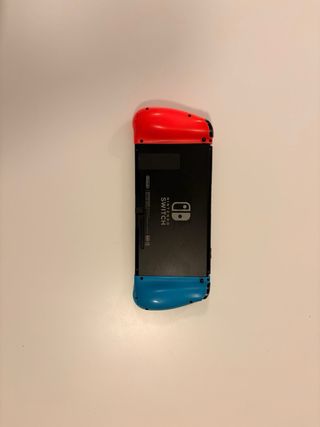 Nintendo Switch + PS4 Pro + Juegos