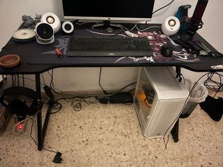Mesa gaming ordenador como nueva