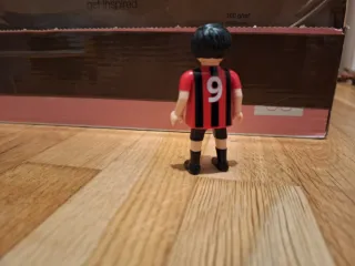 Figura Playmobil Futbolista Milán