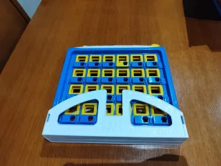 Juego Quién es Quién? Extra Electrónico