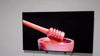 LG OLED 48 C2 TV