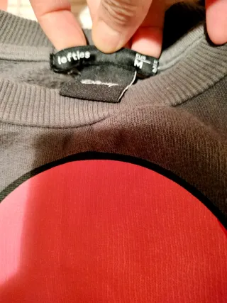 Sudadera Gris con Globo Rosa - Talla M