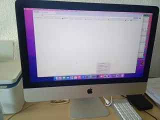 Apple iMac 4K Retina Teclado y Ratón