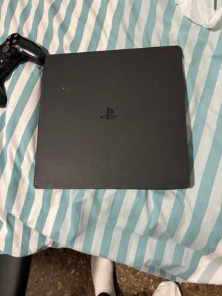 Consola Sony PS4 Negra