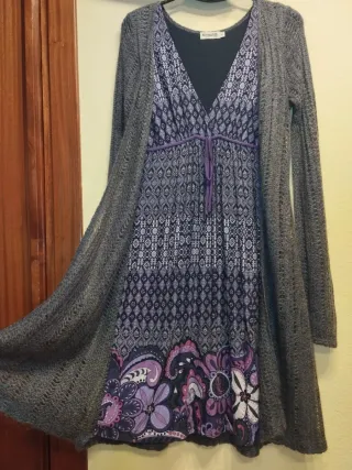 Vestido con chaqueta de lana