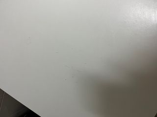 Mesa plegable blanca