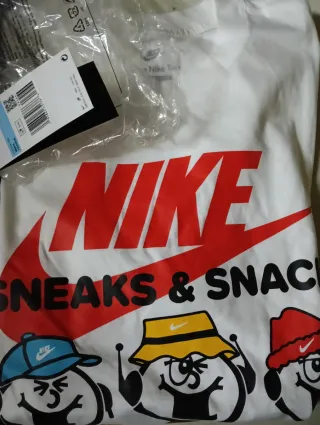 Sudadera Nike Tech Gris (camiseta Nike de regalo)