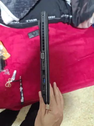 ASUS Portátil i7 3537U  X550CC