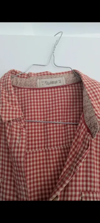 Camisa cuadros Pull and Bear roja y blanca