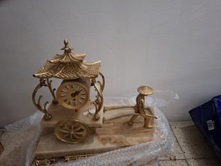 Reloj de mesa bronce y mármol vintage