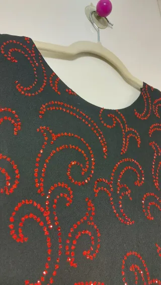 Vestido fiesta brillantina  negro y rojo T-40