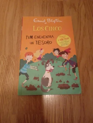 Tim encuentra un tesoro (Spanish Edition)