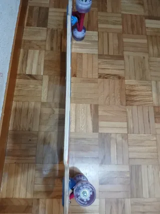 Longboard Muuwmi ABEC 7 sin estrenar