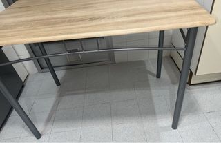 Mesa de cocina madera y patas metal