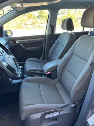 Volkswagen Touran 2010