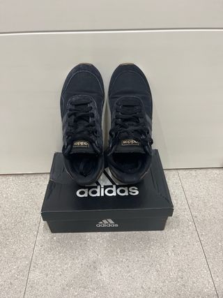 ADIDAS Retro | Talla 38 EU | Negras