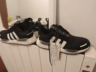 Adidas NMD_V3 Hombre Negro/Blanco