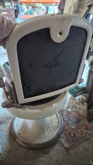 Sillón Barbero Vintage Cuero y Metal