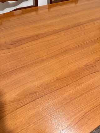 Mesa de comedor y 6 sillas