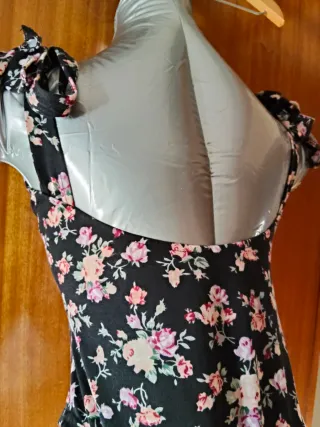 Body Tirante Flores Negro y Rosa