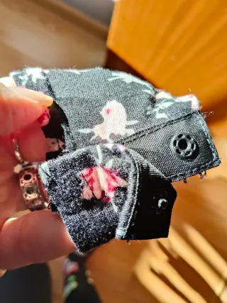 Body Tirante Flores Negro y Rosa