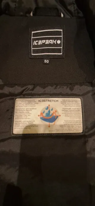 Chaqueta de esquí negra hombre.