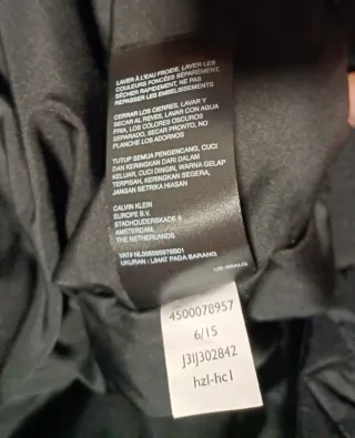 Cazadora Negra Calvin Klein Talla S