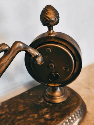 Reloj de sobremesa bronce caballo