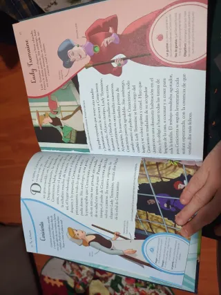 Disney Princesas. Guía mágica de personajes