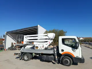 Nissan NT400 Cabstar 2015