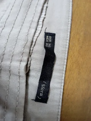 Pantalón vestir pitillo beige